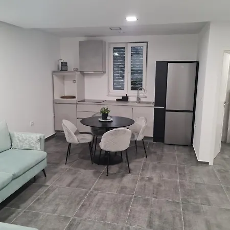 Villa Capris Apartments Koper Extérieur photo